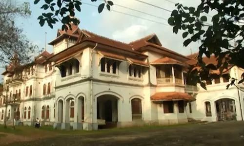 കവടിയാര്‍ കൊട്ടാരത്തിലെ മോഷണം: ജീവനക്കാരെയും കുടുംബാംഗങ്ങളെയും ചോദ്യം ചെയ്യും