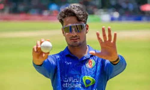 പാകിസ്താന്റെ അഫ്ഗാന്‍ ആക്രമണം; ഇന്ത്യയുടെ സഹായം തേടി യുവ ക്രിക്കറ്റര്‍ അല്ലാഹ് ഗസന്‍ഫാര്‍