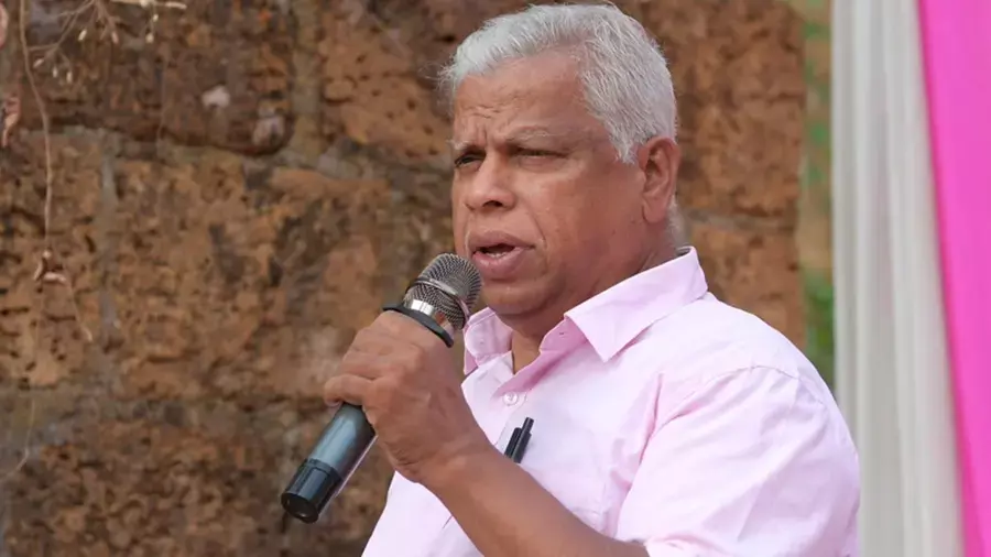 സിപിഎം നേതാവ് എം വി ജയരാജന് വാഹനാപകടത്തില്‍ പരിക്ക്