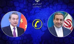 സമാധാന ചര്‍ച്ചകള്‍ ഉടന്‍ ആരംഭിക്കണമെന്ന് ഇറാനോട് ചൈന; താല്‍ക്കാലിക വെടിനിര്‍ത്തല്‍ അല്ല, സമഗ്ര സമാധാനമാണ് ലക്ഷ്യമെന്ന് ഇറാന്‍