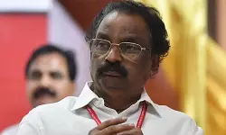 ജമാഅത്തിനെ തൃപ്തിപ്പെടുത്താനാണ് കെ എം ഷാജിക്ക് കുഞ്ഞാലിക്കുട്ടി മത്സരിച്ച സീറ്റ് കൊടുത്തത്: എ കെ ബാലന് ജമാഅത്തിനെ തൃപ്തിപ്പെടുത്താനാണ് കെ എം ഷാജിക്ക് കുഞ്ഞാലിക്കുട്ടി മത്സരിച്ച സീറ്റ് കൊടുത്തത്: എ കെ ബാലന്