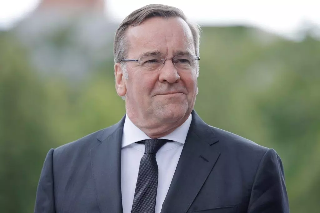 പശ്ചിമേഷ്യന് സംഘര്ഷം ലോക സമ്പദ് വ്യവസ്ഥയ്ക്കേറ്റ ദുരന്തം: ജര്മ്മന് പ്രതിരോധ മന്ത്രി ബോറിസ് പിസ്റ്റോറിയസ് പശ്ചിമേഷ്യന് സംഘര്ഷം ലോക സമ്പദ് വ്യവസ്ഥയ്ക്കേറ്റ ദുരന്തം: ജര്മ്മന് പ്രതിരോധ മന്ത്രി ബോറിസ് പിസ്റ്റോറിയസ്