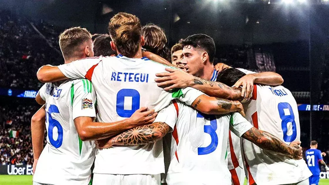 ലോകകപ്പ്; യൂറോപ്പില് പ്ലേ ഓഫ് പോരാട്ടത്തിന് ഇന്ന് തുടക്കം; ഇറ്റലിക്ക് നെഞ്ചിടിപ്പ് ലോകകപ്പ്; യൂറോപ്പില് പ്ലേ ഓഫ് പോരാട്ടത്തിന് ഇന്ന് തുടക്കം; ഇറ്റലിക്ക് നെഞ്ചിടിപ്പ്