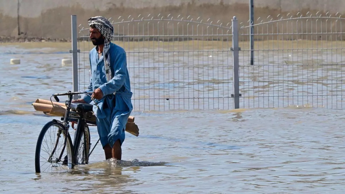 ബഹ്റയ്നില് കനത്ത മഴ; താഴ്ന്ന പ്രദേശങ്ങളില് വെള്ളക്കെട്ട് ബഹ്റയ്നില് കനത്ത മഴ; താഴ്ന്ന പ്രദേശങ്ങളില് വെള്ളക്കെട്ട്