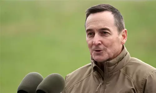 ഹോര്‍മുസ് തുറക്കണം;  35 രാജ്യങ്ങളുമായി വീഡിയോ കോണ്‍ഫറന്‍സ് നടത്തി ഫ്രഞ്ച് സൈനിക മേധാവി