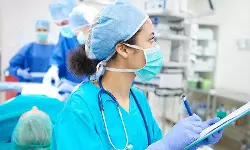 ആശുപത്രികളില്‍ മാന്യമായ പെരുമാറ്റം നിര്‍ബന്ധം; ജീവനക്കാര്‍ക്ക് കര്‍ശന നിര്‍ദേശവുമായി ആരോഗ്യവകുപ്പ്