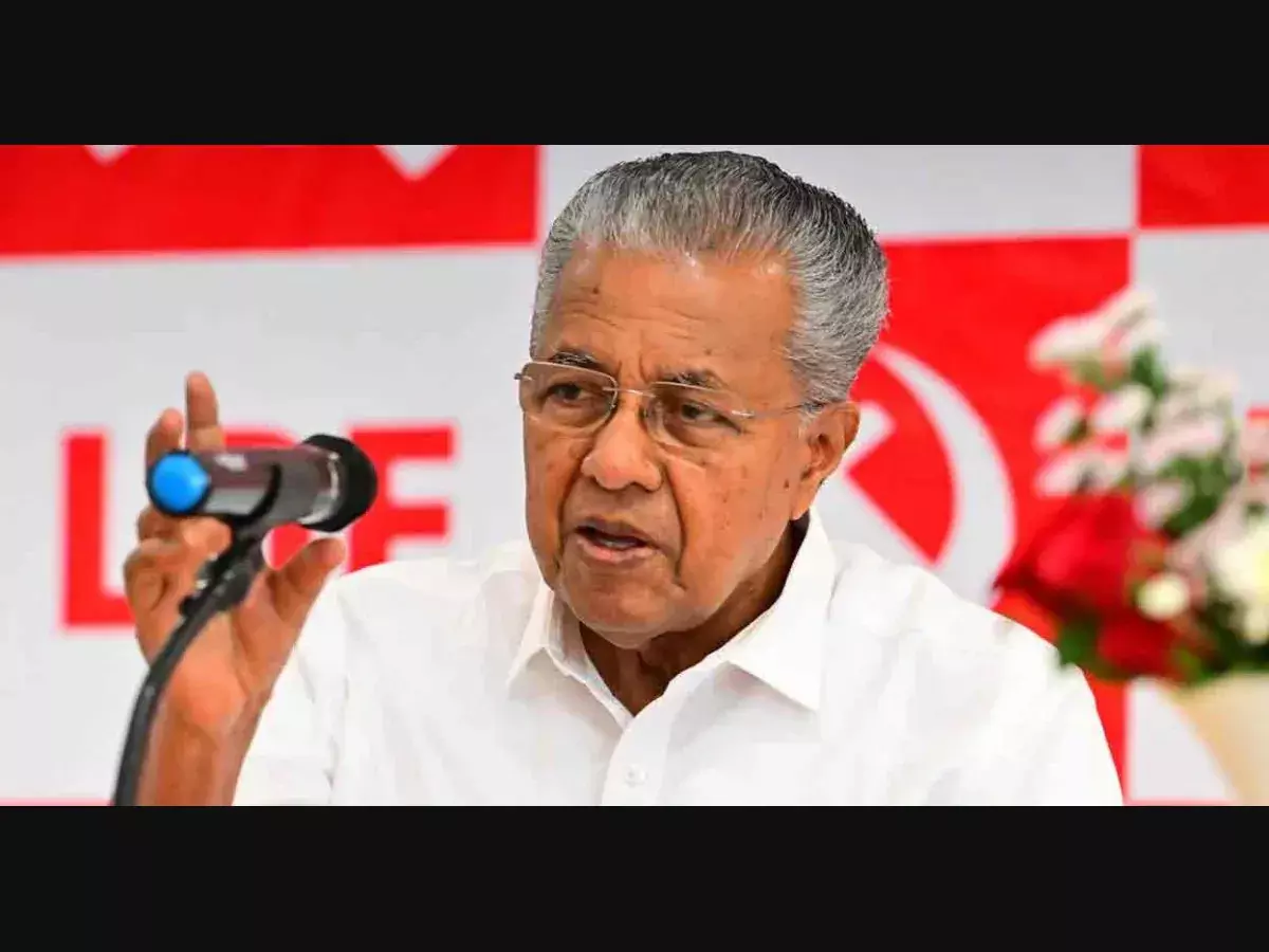 പത്തുവര്‍ഷത്തെ ഭരണനേട്ടം വിശദീകരിച്ച് മുഖ്യമന്ത്രി; സിപിഎം-എസ്ഡിപിഐ ഡീല്‍ ആരോപണം തള്ളി