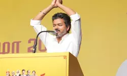 യുവാക്കളെ ലക്ഷ്യമിട്ട് ടിവികെ പ്രകടനപത്രിക; തൊഴില്‍രഹിതര്‍ക്ക് പ്രതിമാസ ധനസഹായം