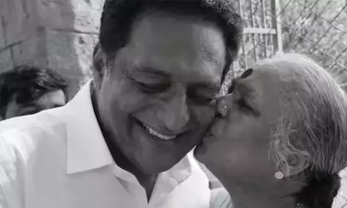 നടന് പ്രകാശ് രാജിന്റെ മാതാവ് അന്തരിച്ചു നടന് പ്രകാശ് രാജിന്റെ മാതാവ് അന്തരിച്ചു