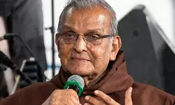 സംഗീത സംവിധായകനും വൈദികനുമായ ഫാദര്‍ ജസ്റ്റിന്‍ പനയ്ക്കല്‍ അന്തരിച്ചു