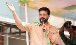 തോല്ക്കുമെന്ന് ഉറപ്പായപ്പോള് ബിജെപി സ്ഥാനാര്ഥി ഗിമ്മിക്കുകള് കാണിക്കുന്നു; രമേഷ് പിഷാരടി തോല്ക്കുമെന്ന് ഉറപ്പായപ്പോള് ബിജെപി സ്ഥാനാര്ഥി ഗിമ്മിക്കുകള് കാണിക്കുന്നു; രമേഷ് പിഷാരടി