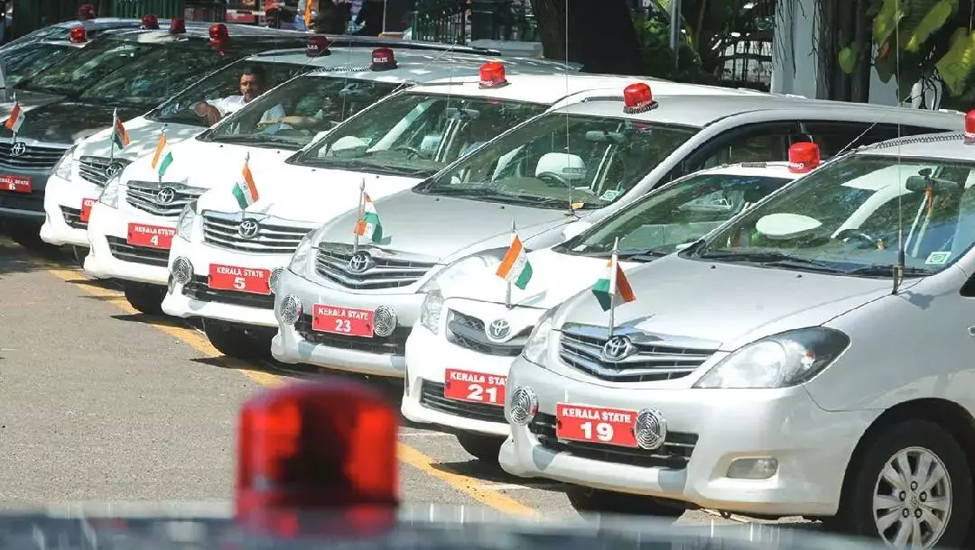 കാലാവധി കഴിഞ്ഞ സര്ക്കാര് വാഹനങ്ങള്ക്ക് ആര്സി പുതുക്കാന് പുതിയ സംവിധാനം കാലാവധി കഴിഞ്ഞ സര്ക്കാര് വാഹനങ്ങള്ക്ക് ആര്സി പുതുക്കാന് പുതിയ സംവിധാനം