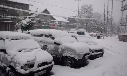 ഉത്തരേന്ത്യയില് കാലാവസ്ഥാ വ്യതിയാനം രൂക്ഷം; മലയോരങ്ങളില് മഞ്ഞുവീഴ്ച, ജാഗ്രതാ നിര്ദേശം ഉത്തരേന്ത്യയില് കാലാവസ്ഥാ വ്യതിയാനം രൂക്ഷം; മലയോരങ്ങളില് മഞ്ഞുവീഴ്ച, ജാഗ്രതാ നിര്ദേശം