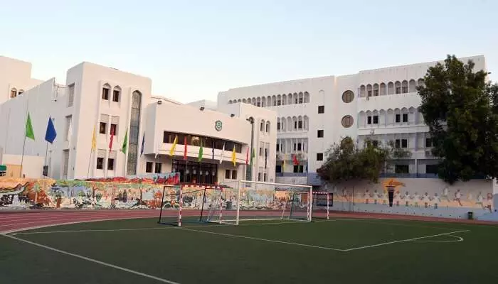 ഒമാനിലെ ഇന്ത്യന് സ്കൂളുകളില് പാഠപുസ്തക വിലവര്ധന; പ്രതിഷേധവുമായി രക്ഷിതാക്കള് ഒമാനിലെ ഇന്ത്യന് സ്കൂളുകളില് പാഠപുസ്തക വിലവര്ധന; പ്രതിഷേധവുമായി രക്ഷിതാക്കള്