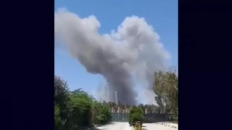 ഇറാനിൽ വൻ സ്ഫോടനം; ഖാർഗ് എണ്ണ ടെർമിനലിന് നേരെ ആക്രമണമെന്ന് റിപ്പോർട്ട്