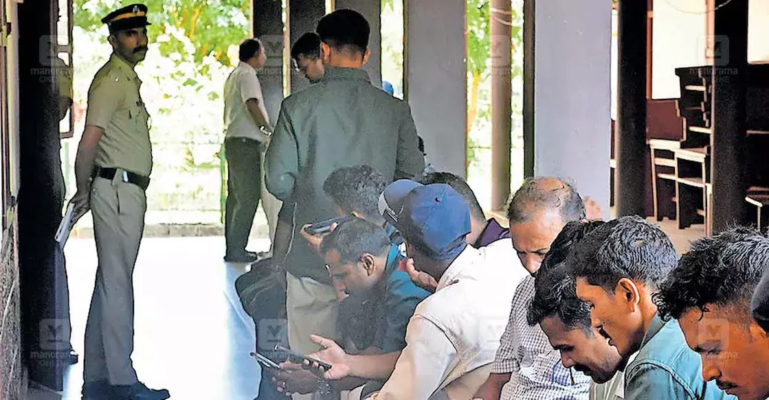 കുറ്റ്യാടിയില്‍ വോട്ടര്‍ അറിയാതെ പോസ്റ്റല്‍ വോട്ട് ചെയ്‌തെന്ന് ആരോപണം