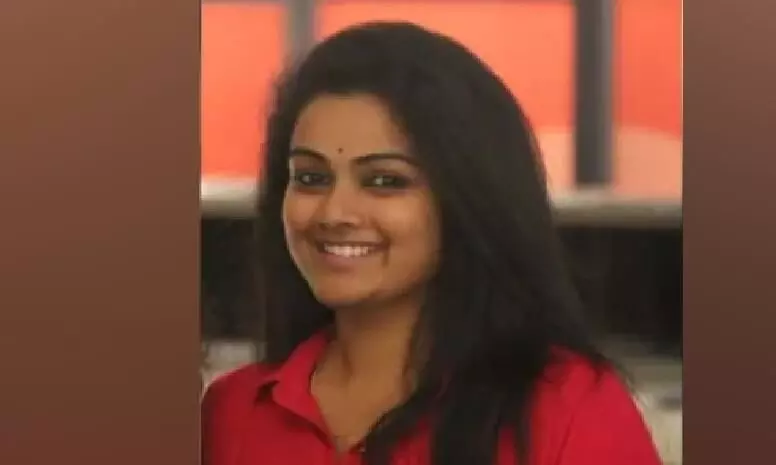 തിരുവനന്തപുരത്ത് മസ്തിഷ്ക മരണം സംഭവിച്ച യുവതിയുടെ അവയവങ്ങള് ദാനം ചെയ്യും തിരുവനന്തപുരത്ത് മസ്തിഷ്ക മരണം സംഭവിച്ച യുവതിയുടെ അവയവങ്ങള് ദാനം ചെയ്യും